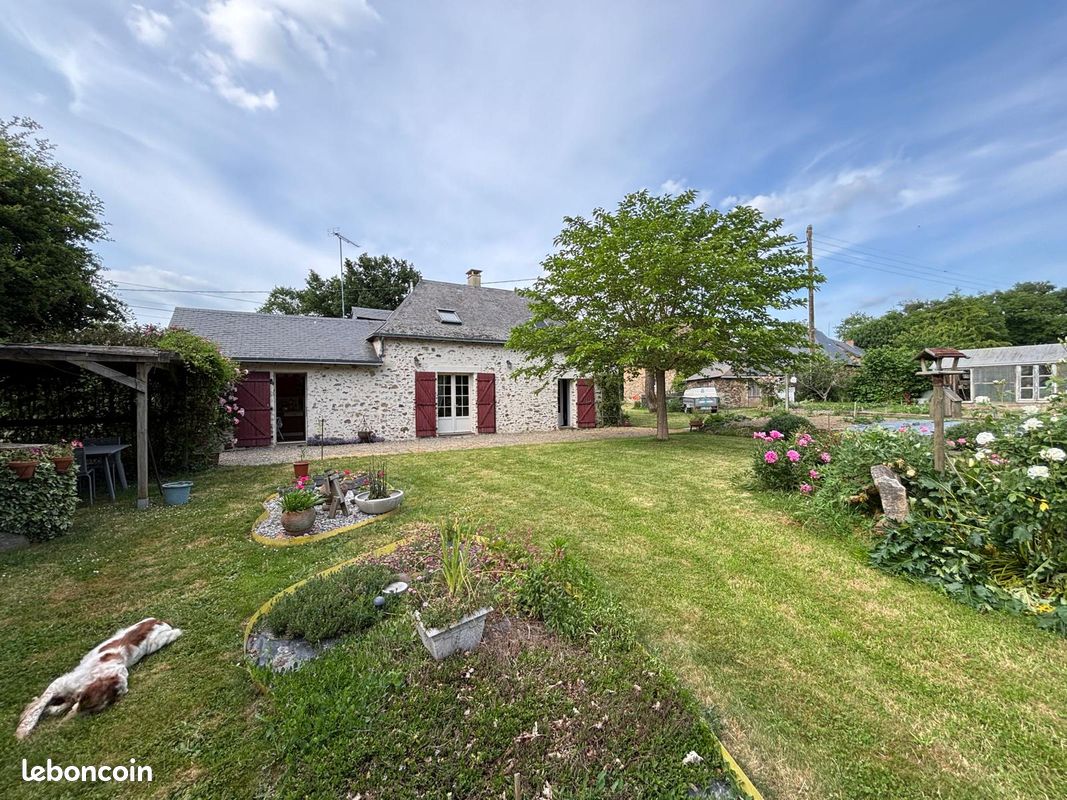 Casa de 2 dormitorios en Segre, France No. 340433