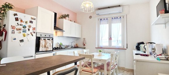 4 Schlafzimmer Wohnung in Vicenza, Italy, Nr. 346400 5