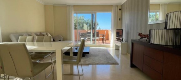 Ático de 2 dormitorios en Marbella, Spain No. 185240 5