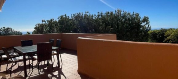 Ático de 2 dormitorios en Marbella, Spain No. 185240 10