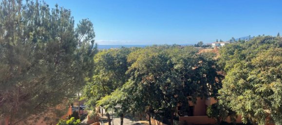 Ático de 2 dormitorios en Marbella, Spain No. 185240 2