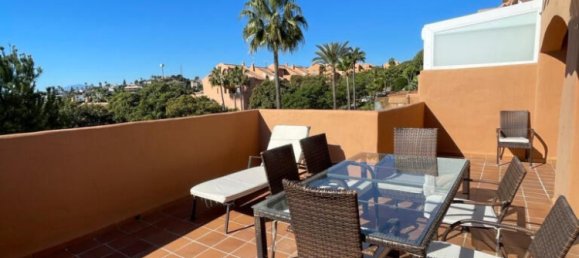 Ático de 2 dormitorios en Marbella, Spain No. 185240 9