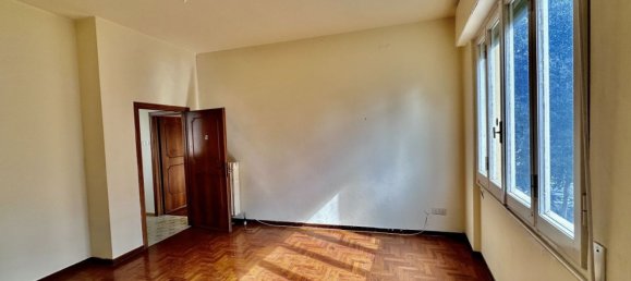 3 rooms Apartment in Florence, Italy No. 181810 4