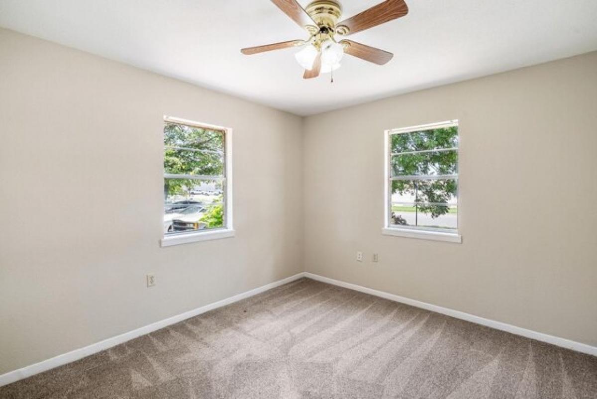 4 bedrooms House in Stephenville, USA No. 439958