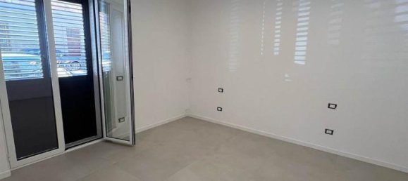 2 rooms Apartment in Palermo, Italy No. 26336 11