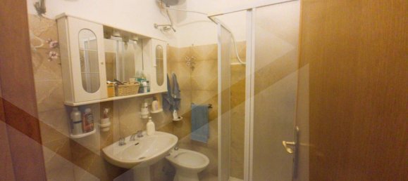 Квартира с 2 комнатами в Вьесте, Италия № 24165 10