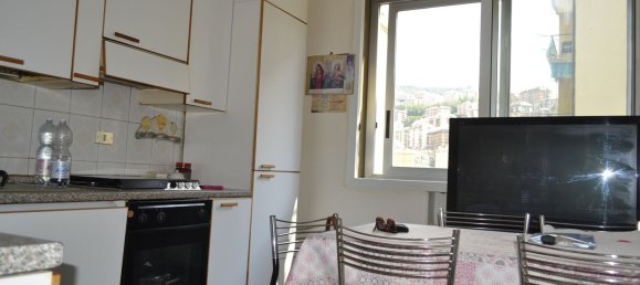 Apartamento T4 em Genoa, Italy N.º 327364 3