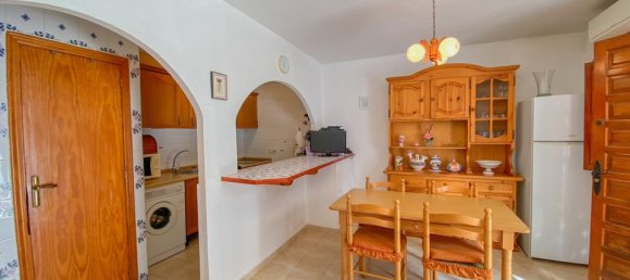 2 bedrooms Townhouse in Torrevieja, Spain No. 186436 5