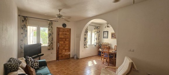 2 bedrooms Apartment in Alicante, Spain No. 183118 3