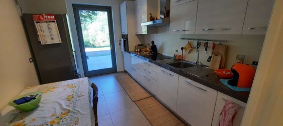 8غرفة منزل في Corneliano d'Alba, Italy رقم 49733 11