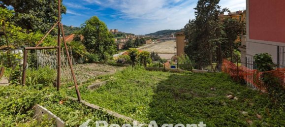 Apartamento de 3 dormitorios en Genoa, Italy No. 317980 25