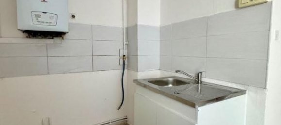 Studio in Beziers, France No. 191911 6