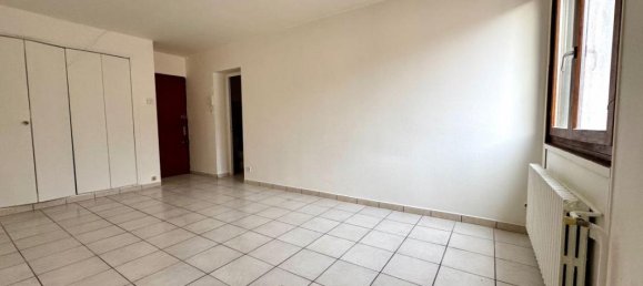 Studio in Beziers, France No. 191911 3