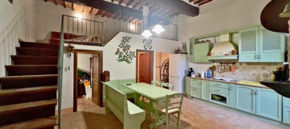 3 bedrooms Apartment in Città della Pieve, Italy No. 57385 5