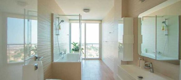 5 chambres Maison à Agios Tychonas, Cyprus No. 6650 8