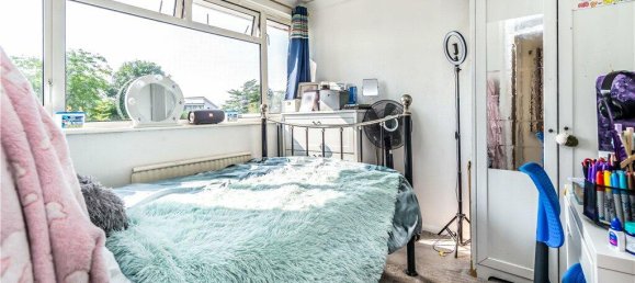 3 bedrooms House in Croydon, United Kingdom No. 8139 6