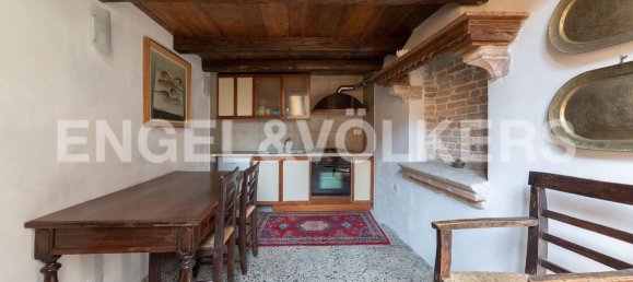 Дуплекс с 3 комнатами в Венеция, Италия № 132555 3