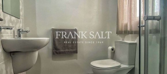 2 bedrooms Penthouse in Marsaxlokk, Malta No. 11090 23