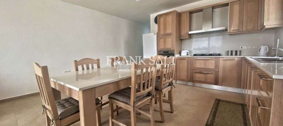 2 bedrooms Penthouse in Marsaxlokk, Malta No. 11090 5