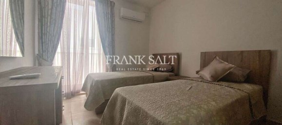 2 bedrooms Penthouse in Marsaxlokk, Malta No. 11090 6