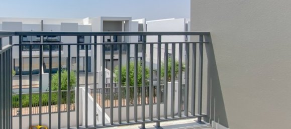 3 Schlafzimmer Villa in Dubai Land, UAE, Nr. 34678 11