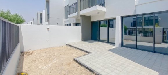 3 Schlafzimmer Villa in Dubai Land, UAE, Nr. 34678 8