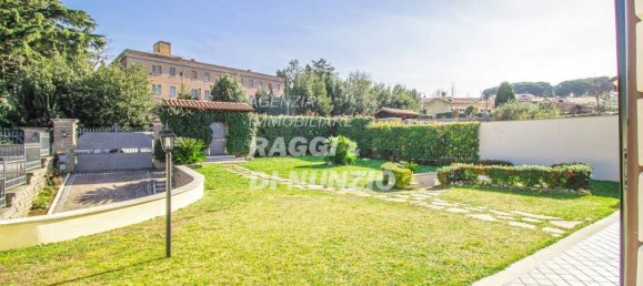 Вилла с 5 комнатами в Гроттаферрата, Италия № 66283 7