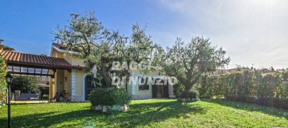 Вилла с 5 комнатами в Гроттаферрата, Италия № 66283 8