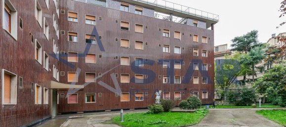 1 bedroom Apartment in Milan, Italy No. 286853 3