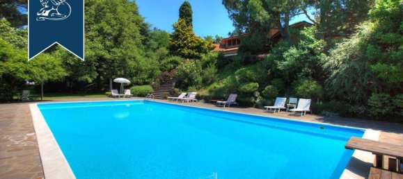 5 bedrooms Villa in Ello, Italy No. 370929 22