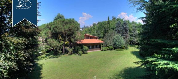 5 bedrooms Villa in Ello, Italy No. 370929 28