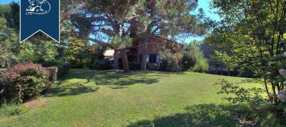 5 bedrooms Villa in Ello, Italy No. 370929 13