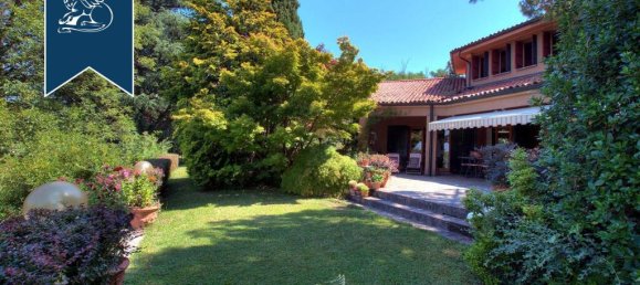 5 bedrooms Villa in Ello, Italy No. 370929 15