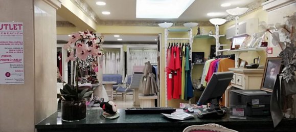 188m² Office in Malaga, Spain No. 75200 5