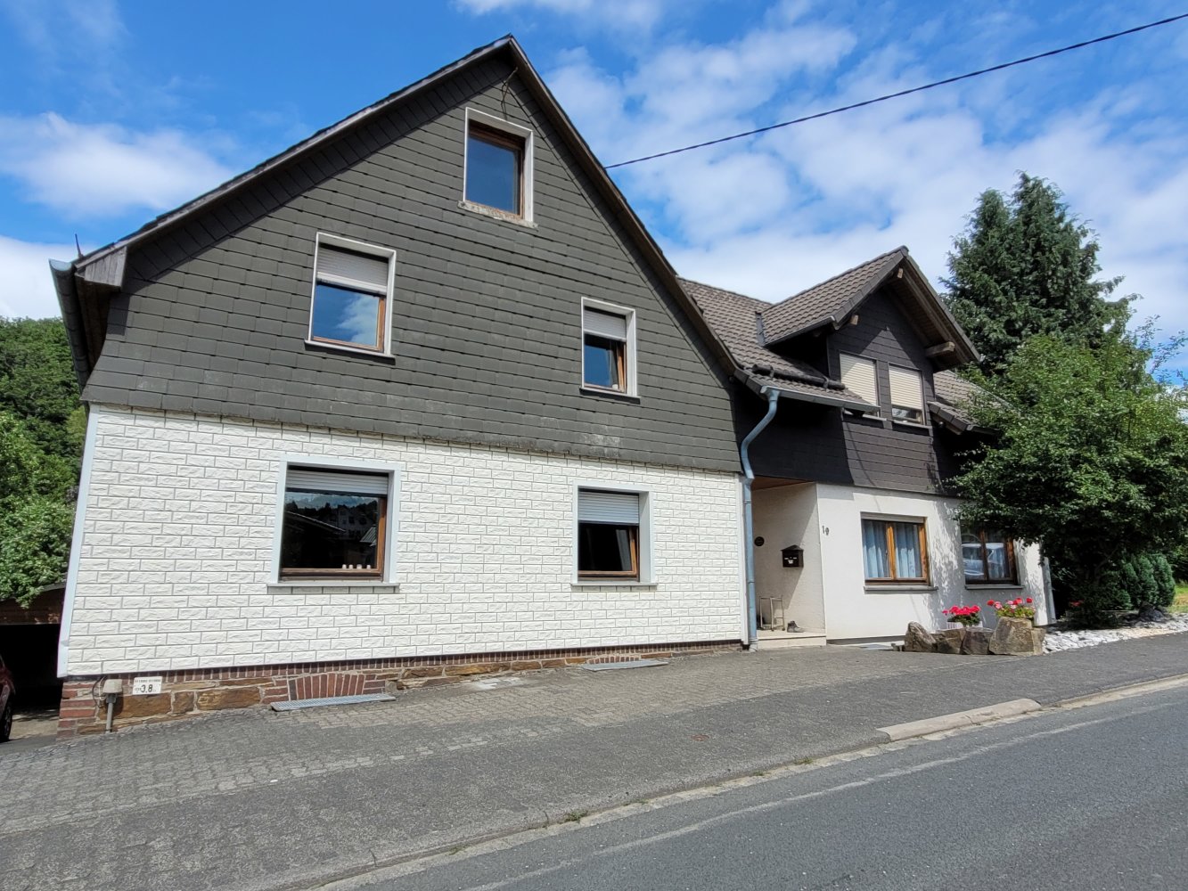 6 غرف نوم تاون هاوس في Siegen-Wittgenstein, Germany رقم 232784