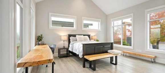 5 bedrooms House in British Columbia, Canada No. 1106 10