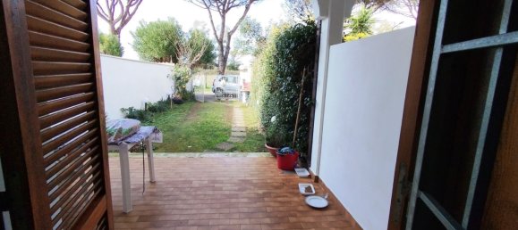 Apartamento de 3 habitaciónes en Ardea, Italy No. 228107 5