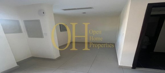 2 bedrooms Townhouse in Al Reef, UAE No. 45051 4