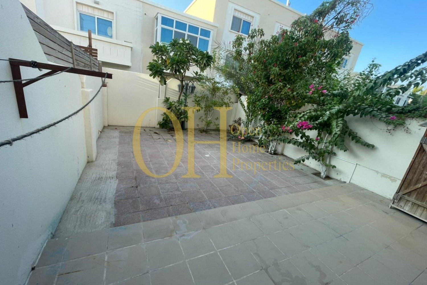 2 bedrooms Townhouse in Al Reef, UAE No. 45051