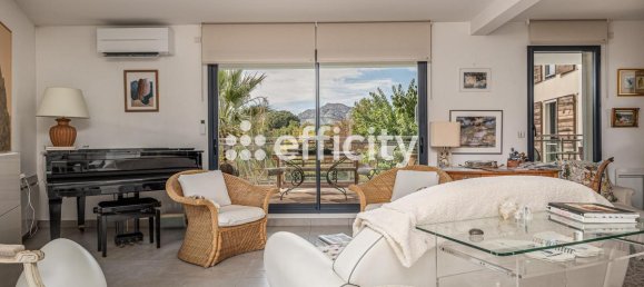 2 bedrooms Apartment in Marseille, France No. 322148 5