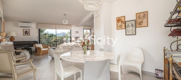 2 bedrooms Apartment in Marseille, France No. 322148 6