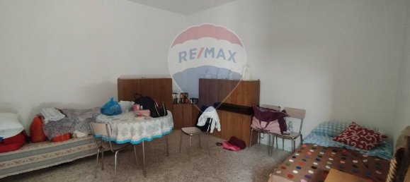 8 rooms House in Roggiano Gravina, Italy No. 78236 16