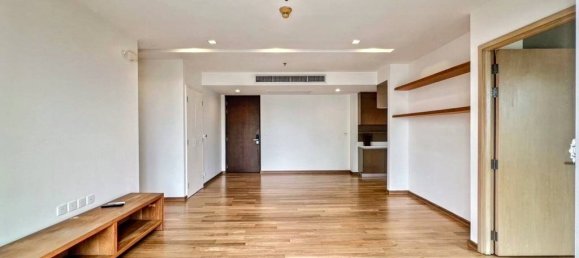 Apartamento com 3 quartos em condomínio em Phra Khanong, Thailand N.º 25343 6