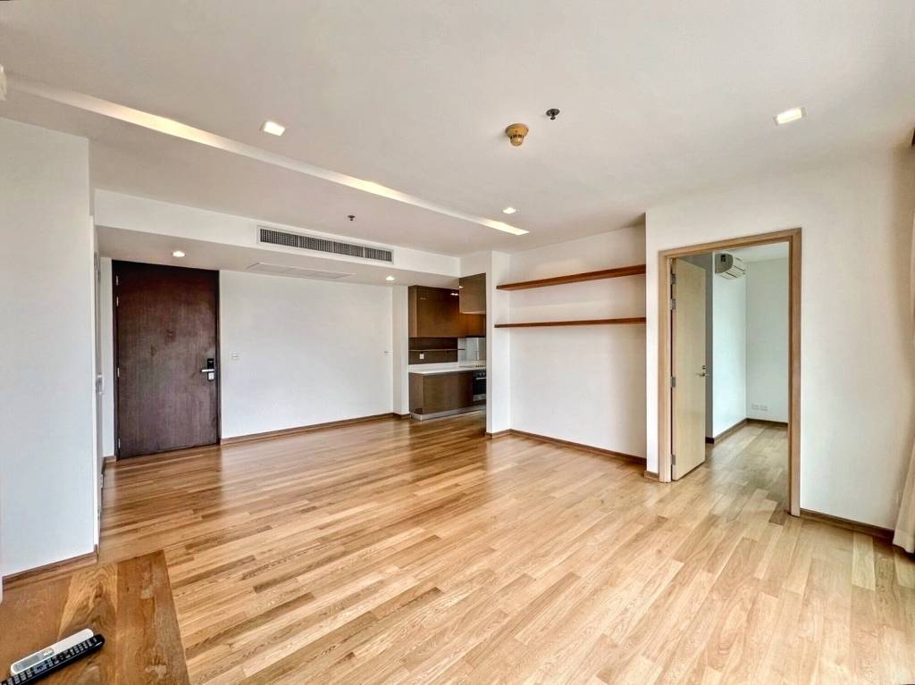 Apartamento com 3 quartos em condomínio em Phra Khanong, Thailand N.º 25343