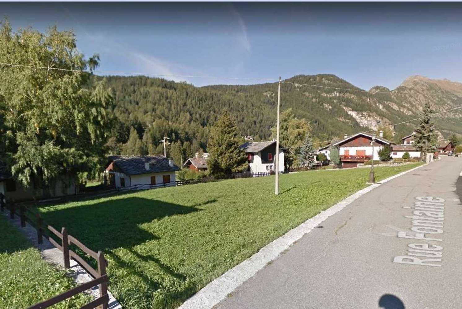 1339m² Land in Brusson, Italy No. 107987
