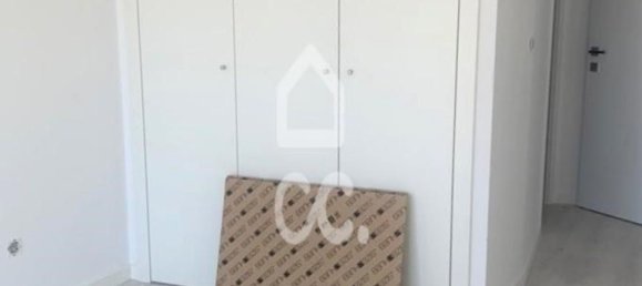 3 rooms Apartment in Corroios, Portugal No. 154250 7