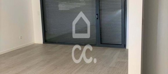 3 rooms Apartment in Corroios, Portugal No. 154250 2