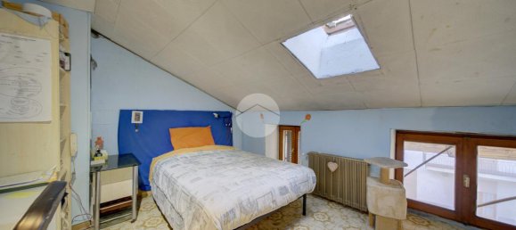 5 rooms House in Giaveno, Italy No. 2493 24