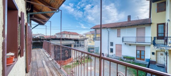 5 rooms House in Giaveno, Italy No. 2493 18