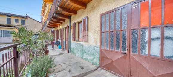 5 rooms House in Giaveno, Italy No. 2493 5